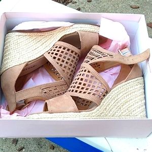JustFab Heeled Wedges NIB